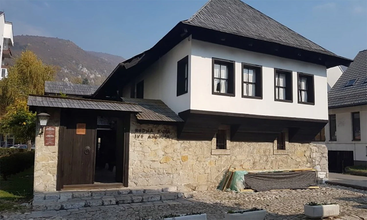 Travnik obilježava godišnjicu smrti Ive Andrića
