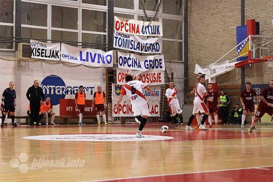 Bošković: Uz podršku navijača mi ostavljamo srce na terenu!