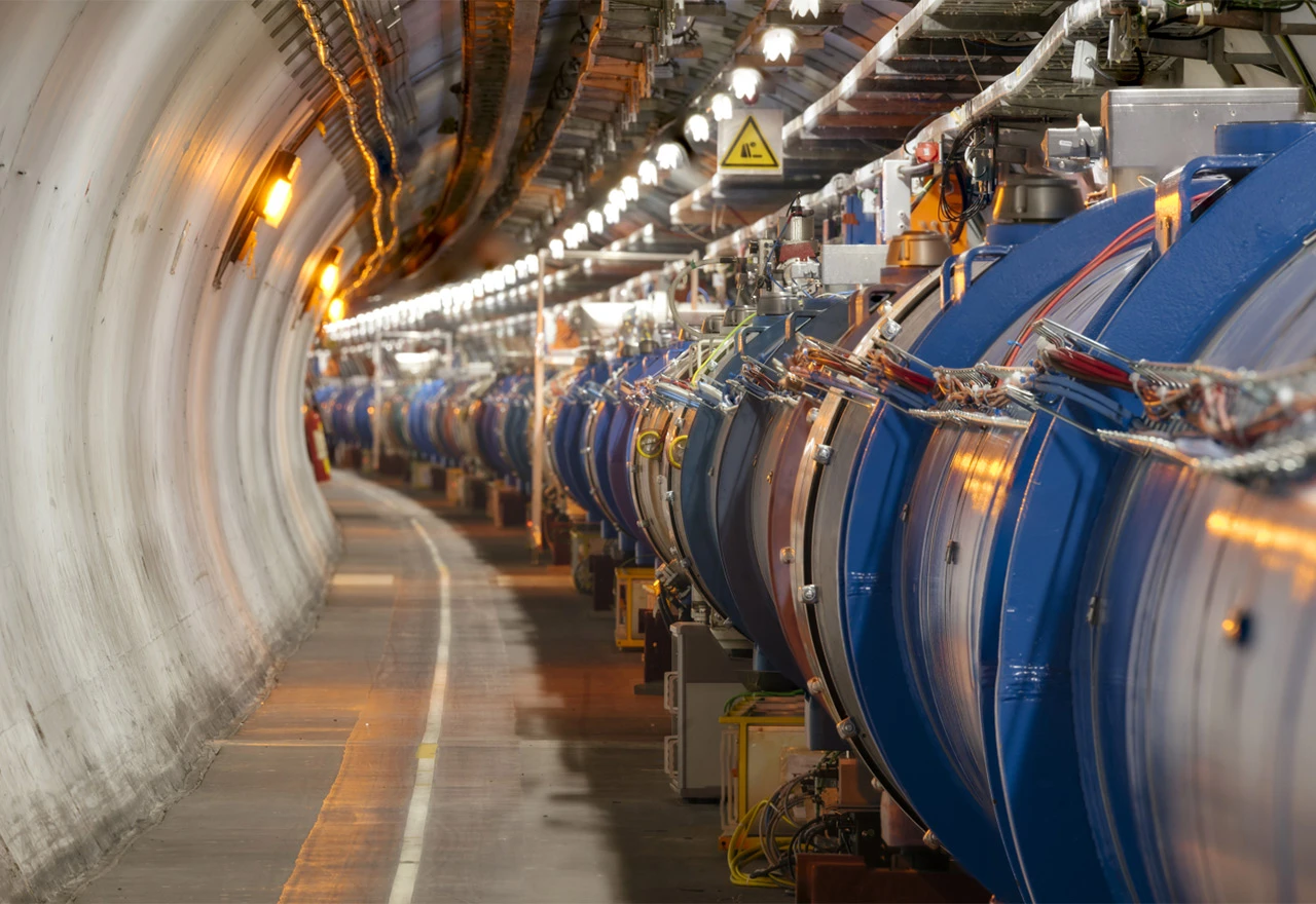 CERN kreće u potragu za tamnom materijom