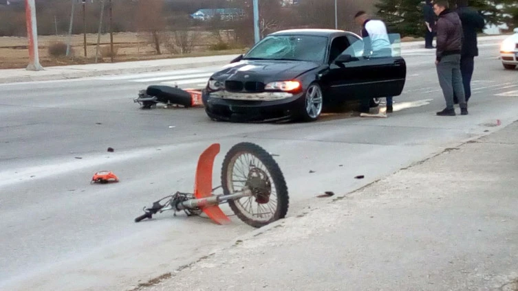 Motor se prepolovio - Teška prometna nesreća u Livnu