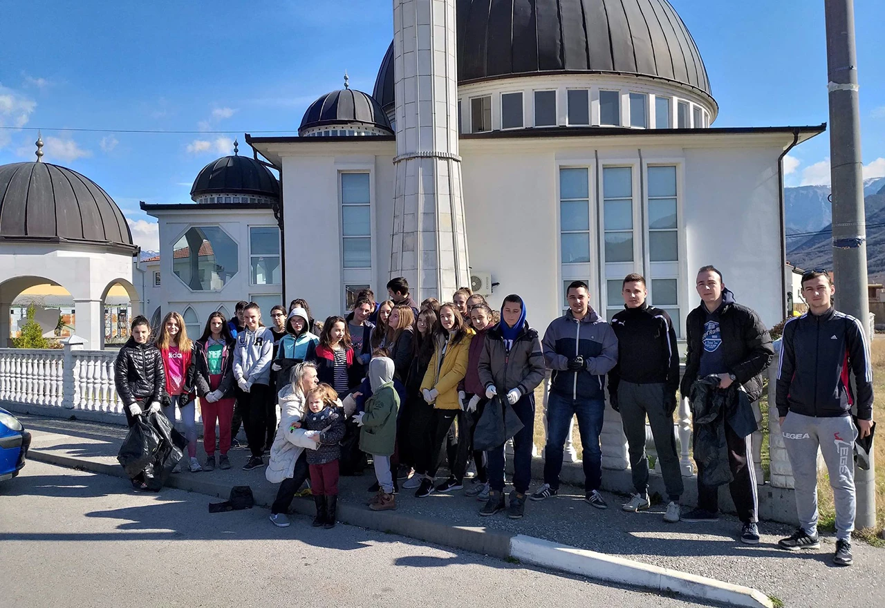 Više od stotinu stanovnika čistilo Bijelo Polje