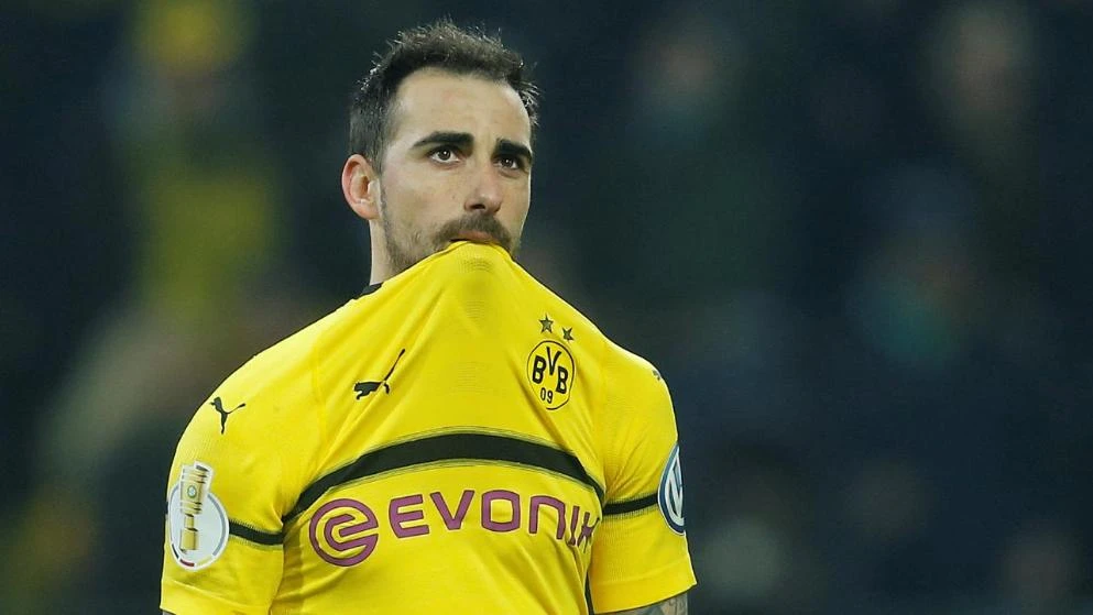 Augsburg produbio krizu Borussije Dortmund