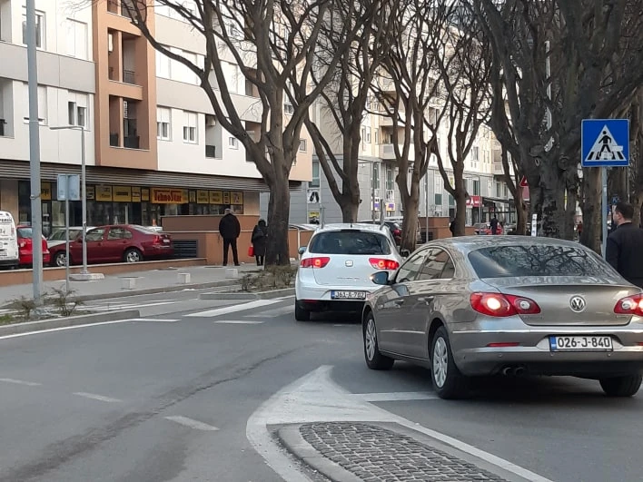 Mostar: Jedna osoba lakše ozlijeđena u sudaru