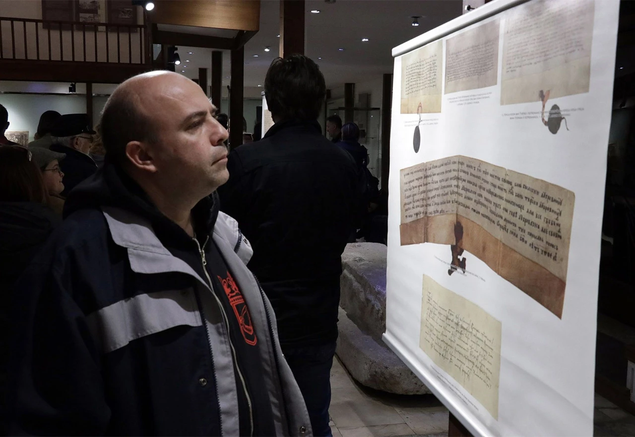 Srednjovjekovne povelje i pečati bosanskih vladara i vlastele