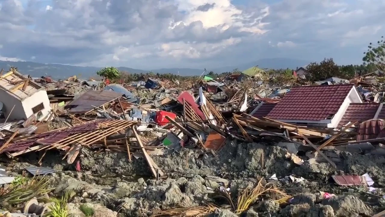 U potresu magnitude 5,6 na Sumatri ozlijeđeno 48 ljudi, oštećeno 350 kuća