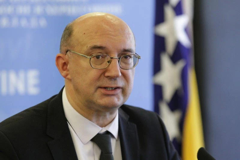 Drljača: Donijeti zakon da obitelji s djecom ne bi bile obespravljene u FBiH 
