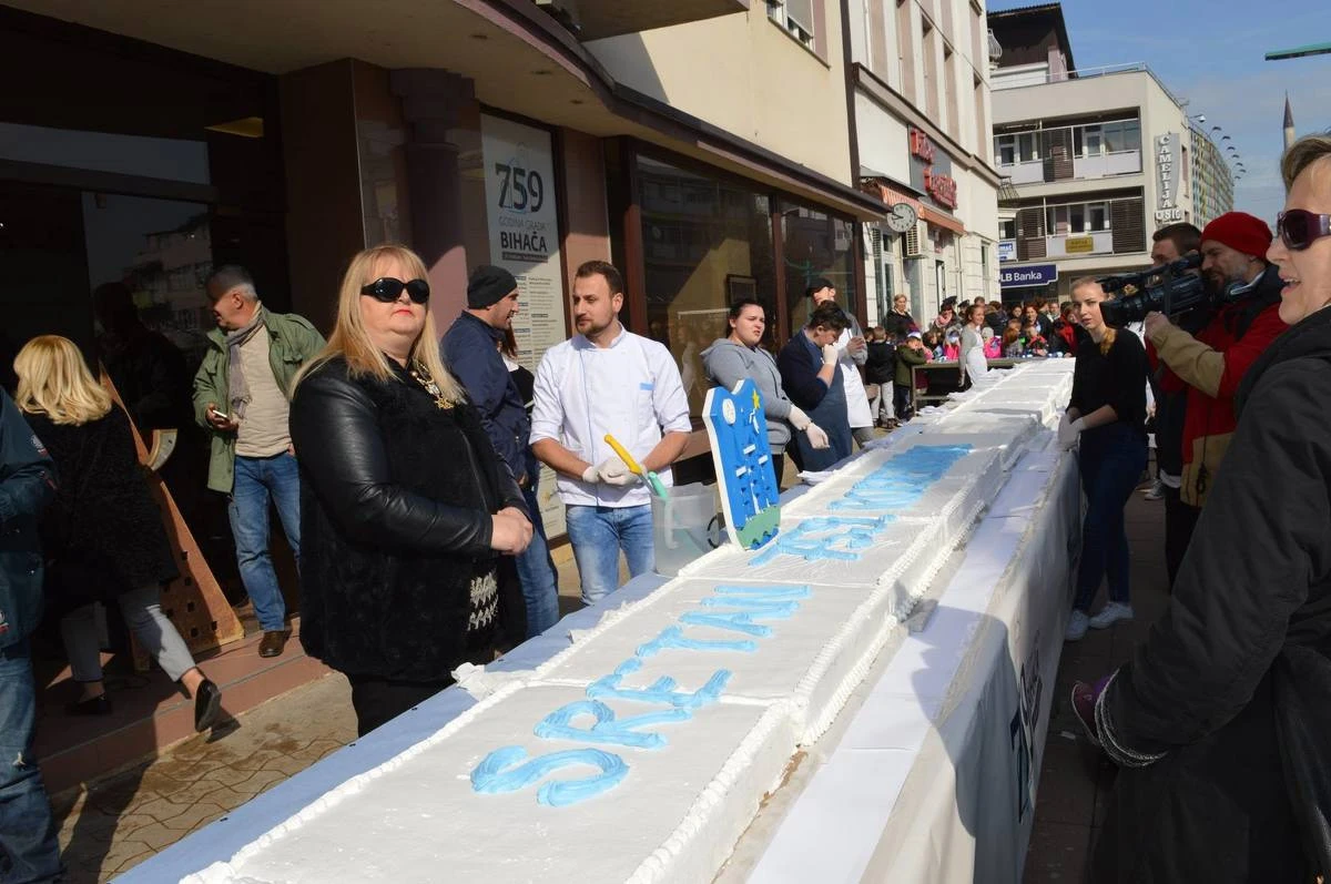 Rođendanskom tortom proslavljeno 759 godina Bihaća
