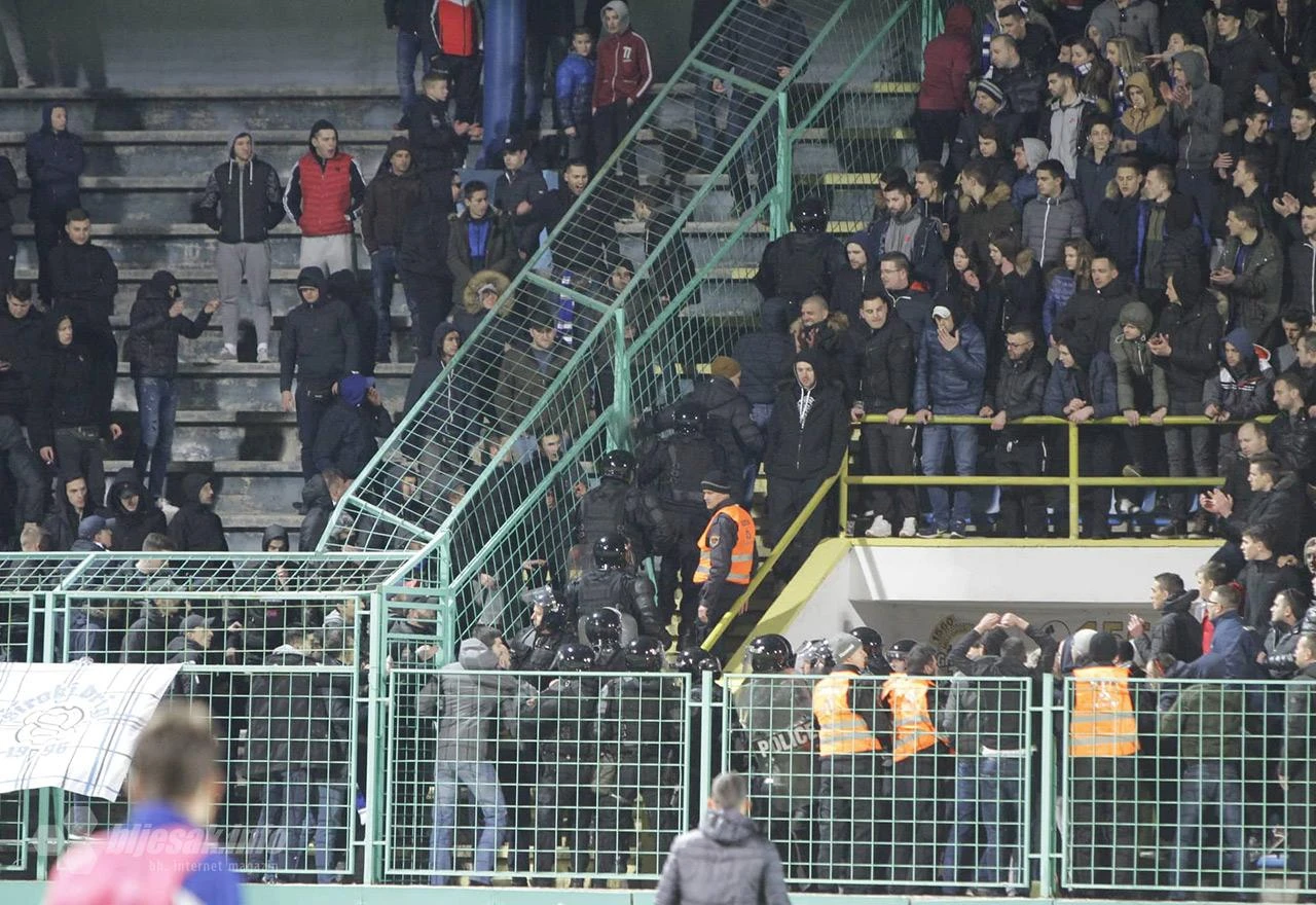 Široki Brijeg: Ozlijeđena dva policajca, uhićene dvije osobe