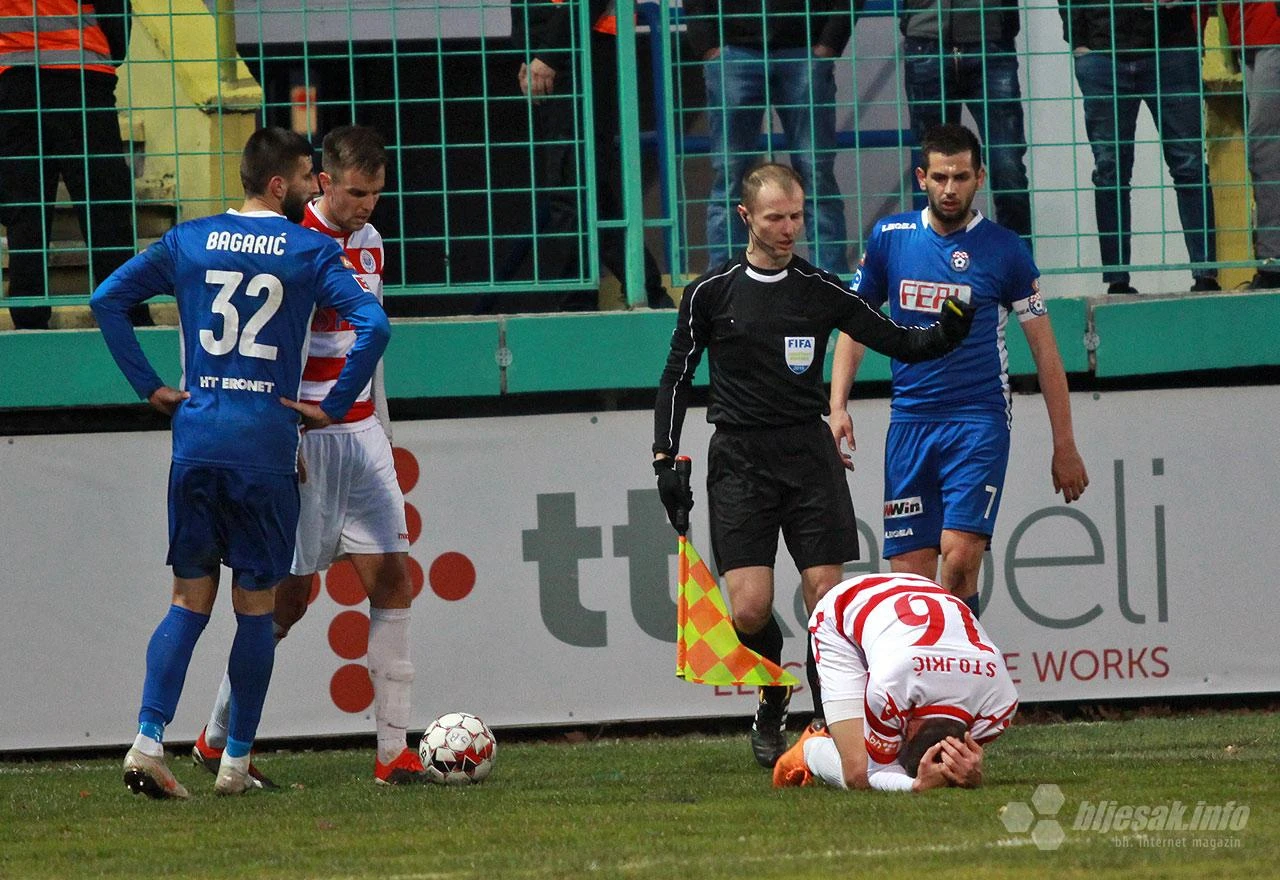 Široki čeka kazna: Stojkić pogođen s tribina u glavu