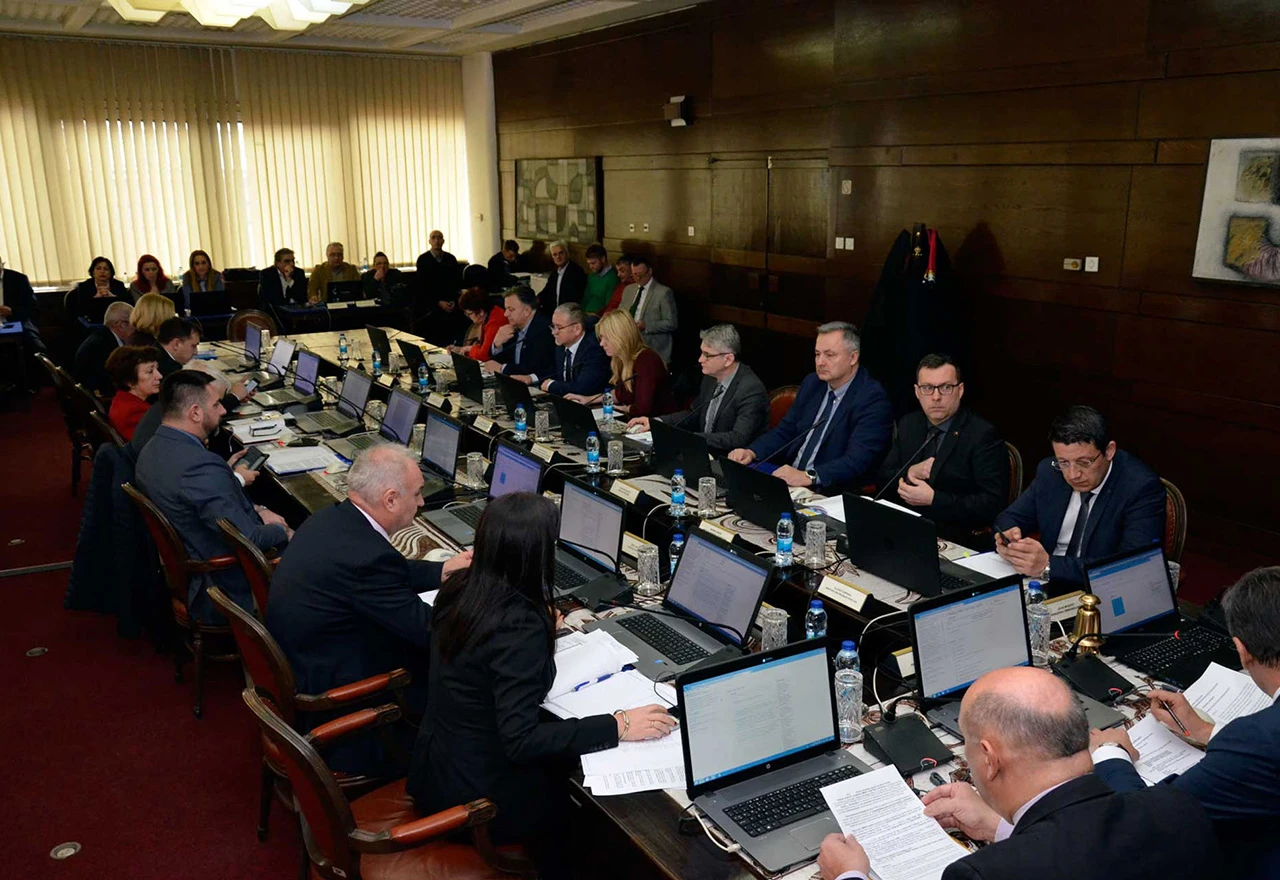  Ukida se naknada za kontrolu kvalitete roba pri uvozu i izvozu