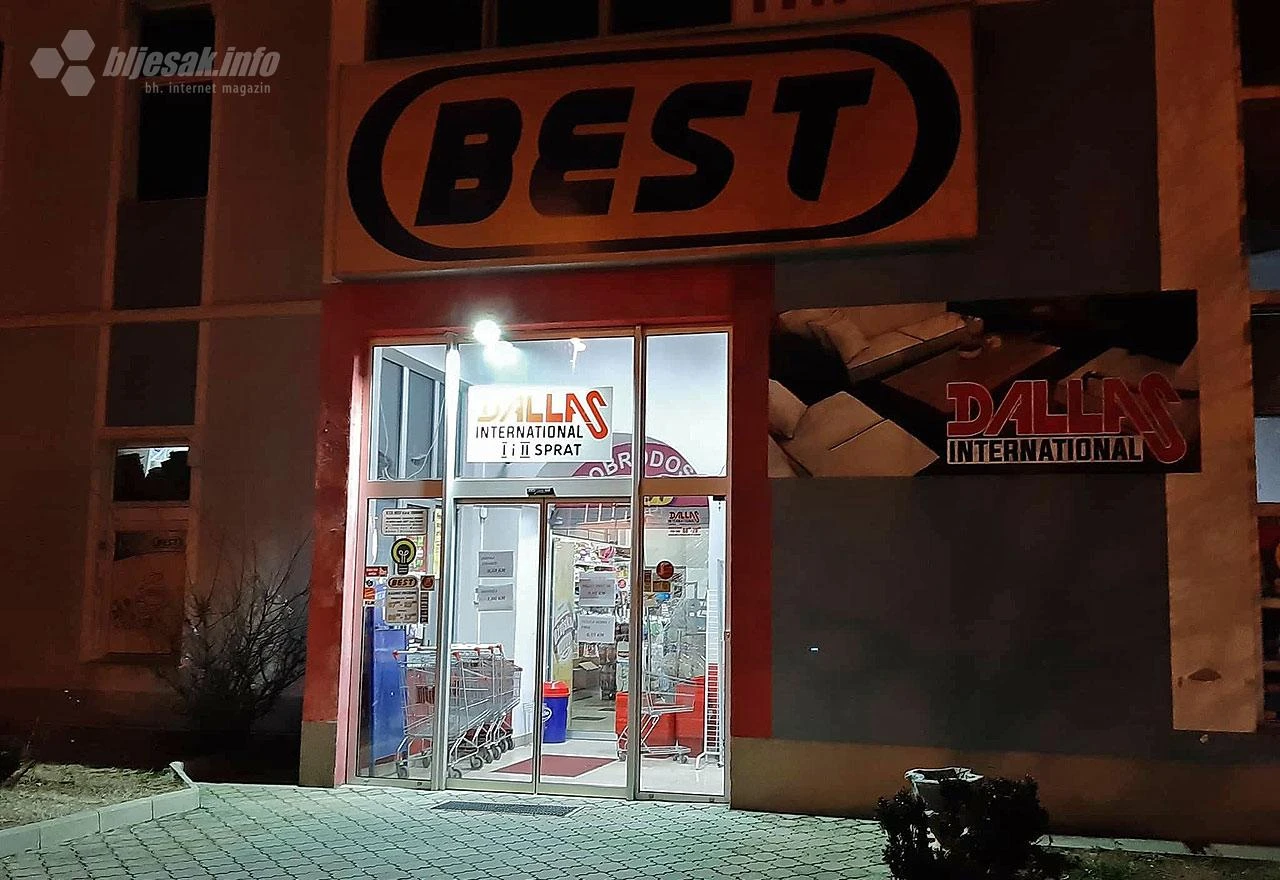 Mostar: Maskirani dvojac naoružan puškama opljačkao prodavaonicu