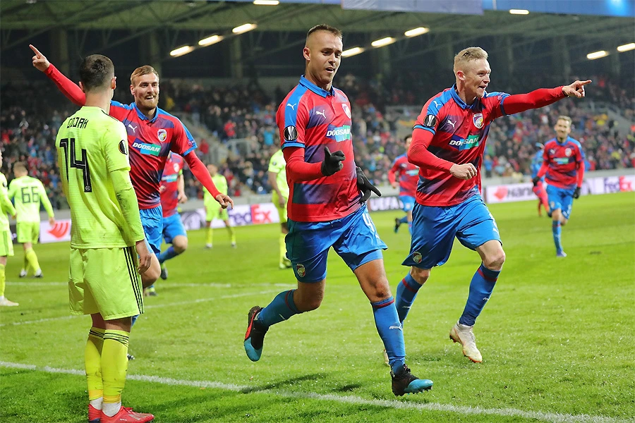 Dinamo izgubio u Plzenu