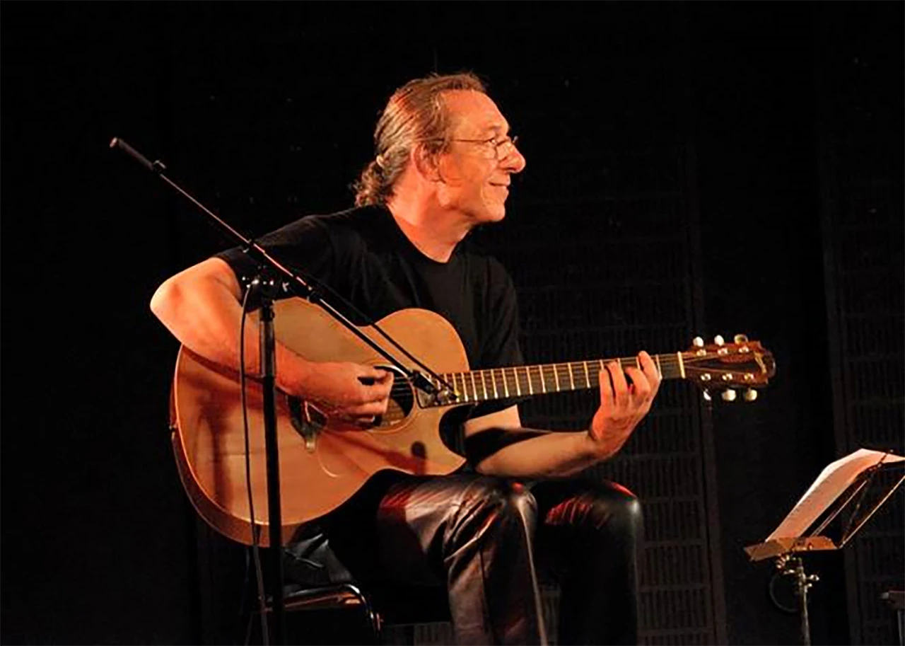 Francuski gitarista Claude Barthélemy u Pavarottiju