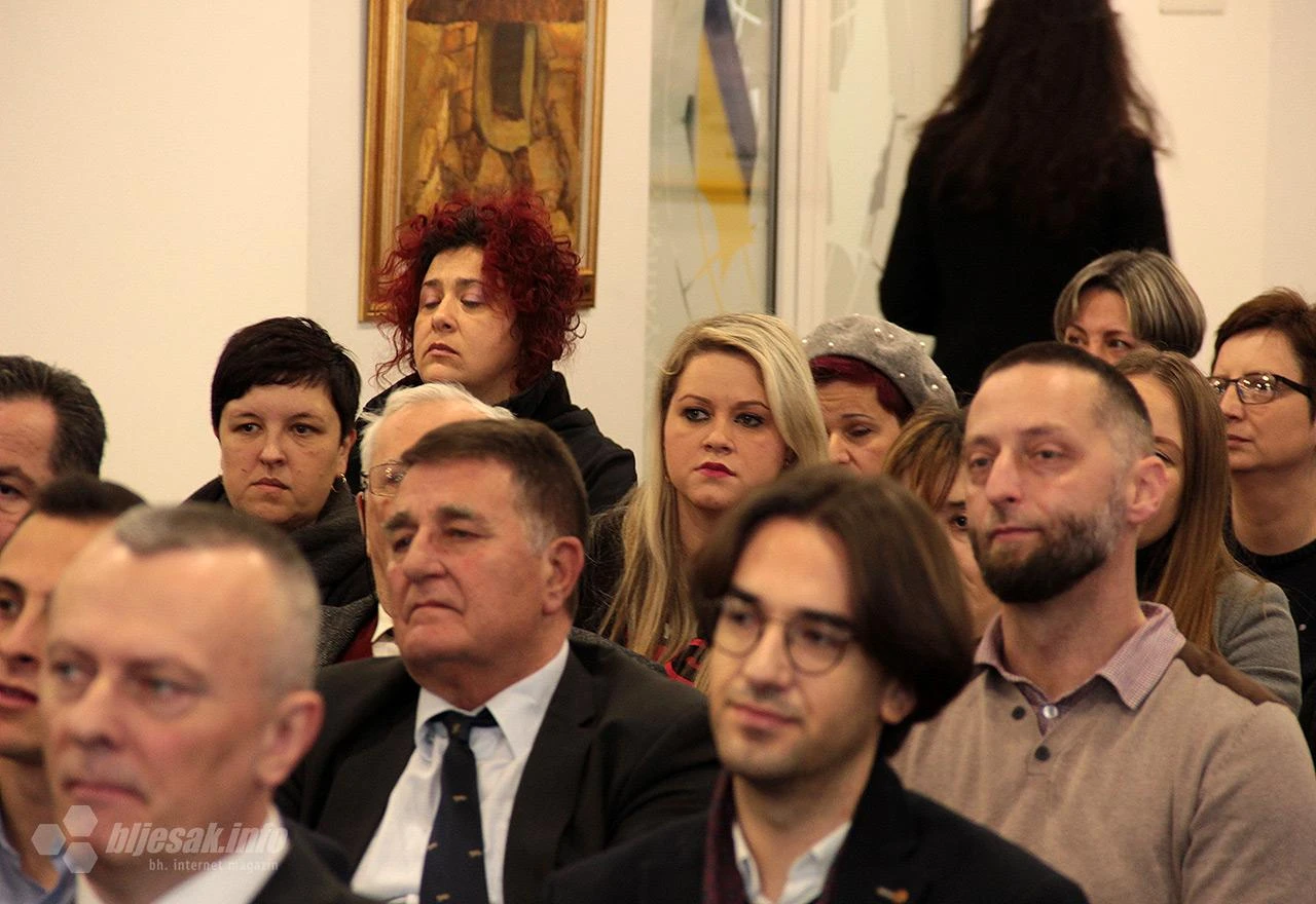 'Miješanje politike u upravljačke strukture sveučilišta utječe na rad'