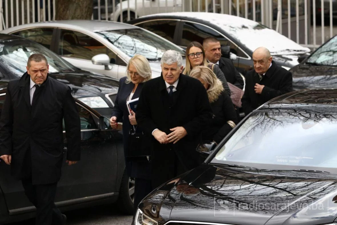 HDZ i SDA na korak do koalicije na svim razinama