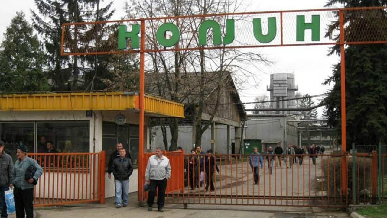 Bingo kupio tvornicu stolica