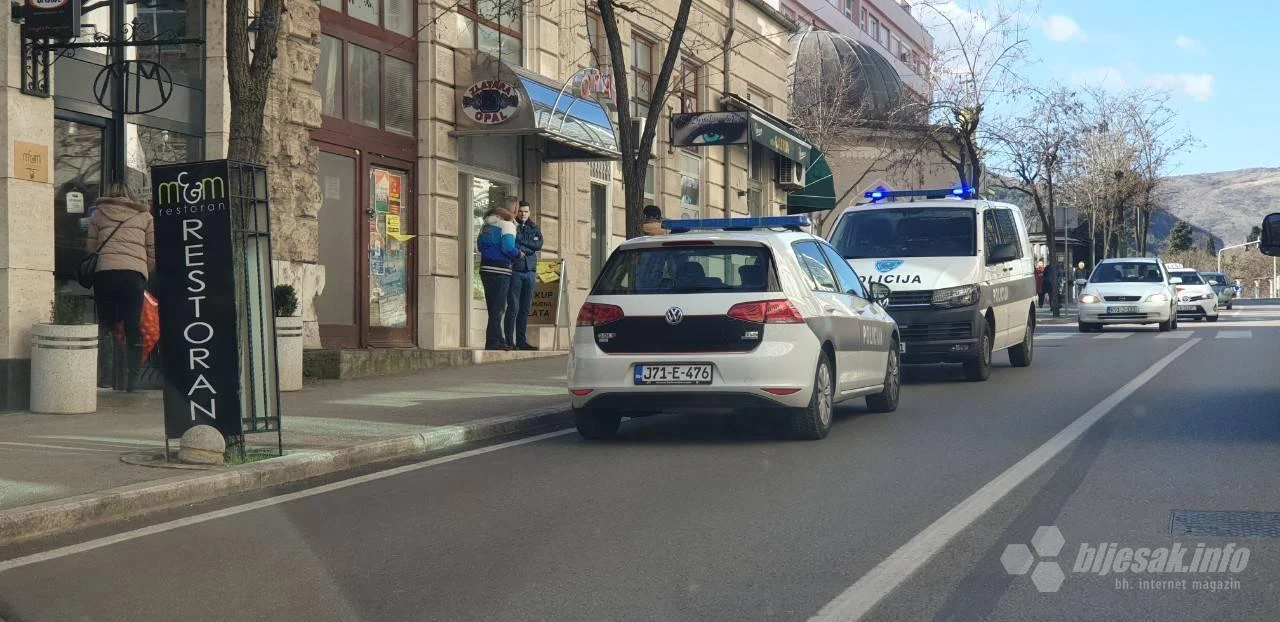 Uz prijetnju nožem opljačkao zlatarnu u Mostaru