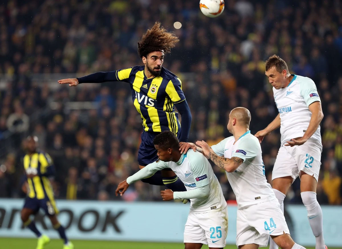 Fenerbahče slavio protiv Zenita, gosti promašili jedanaesterac