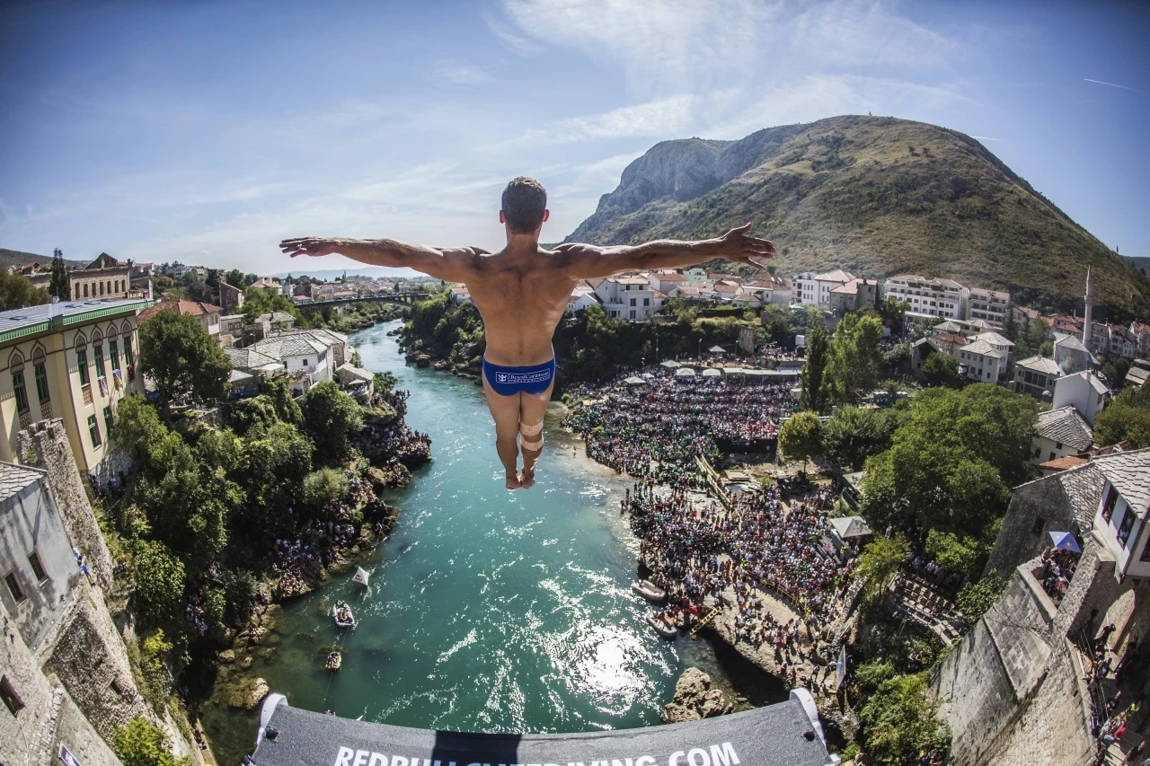 Red Bull Cliff Diving po peti put stiže u Mostar