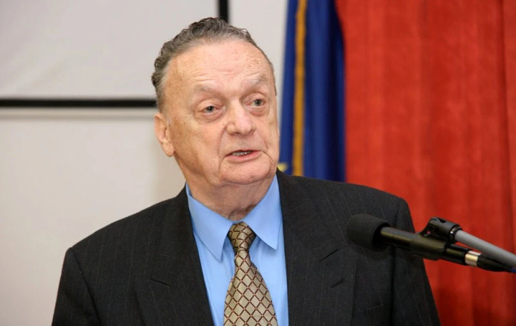 Preminuo akademik Ljubomir Berberović