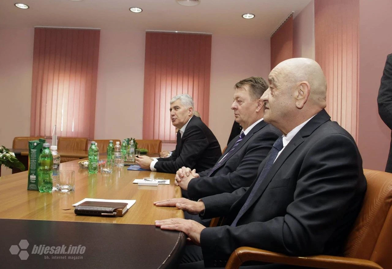 Cvijanović i Dodik u Mostaru: Popraviti položaj Srba