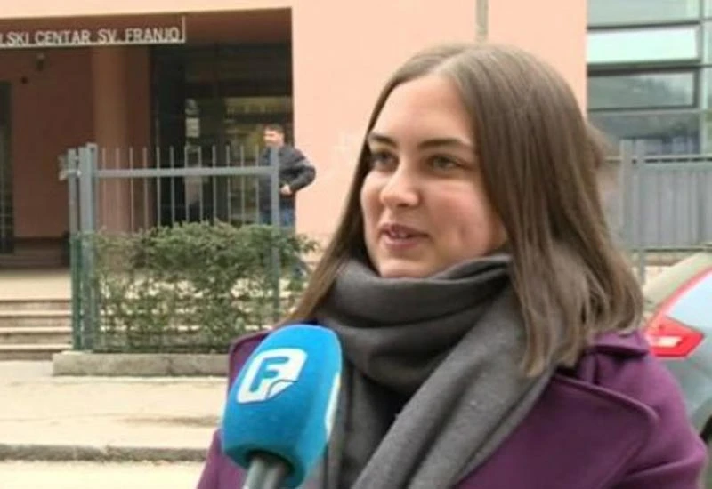 3 fakulteta i 18 stranih jezika: Matea iz Tuzle može sve 