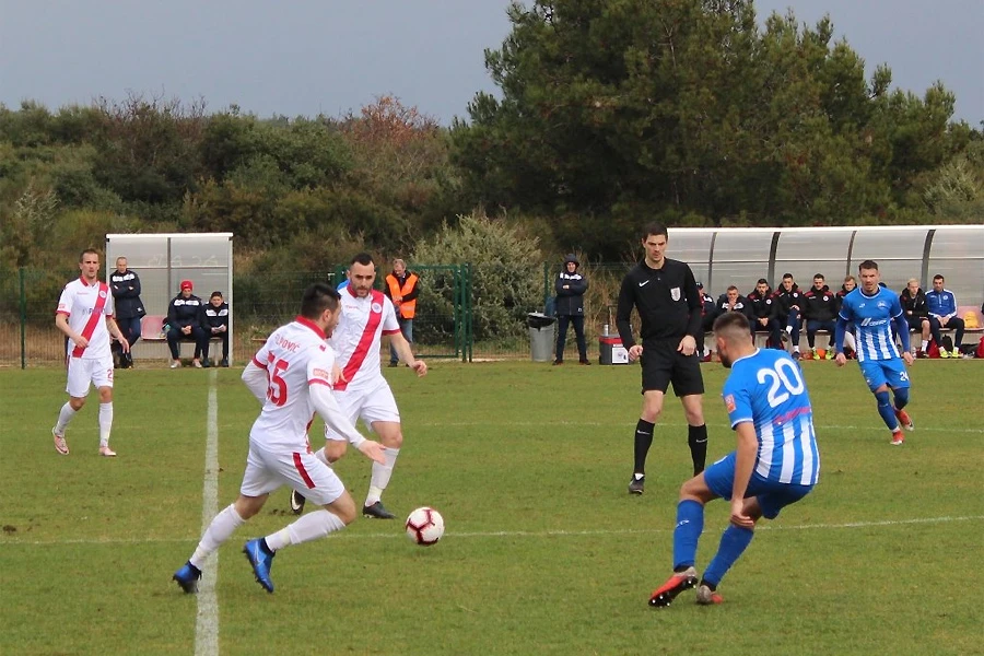VIDEO | Zrinjski pobjedom protiv GOŠK-a otvorio Medulin Cup