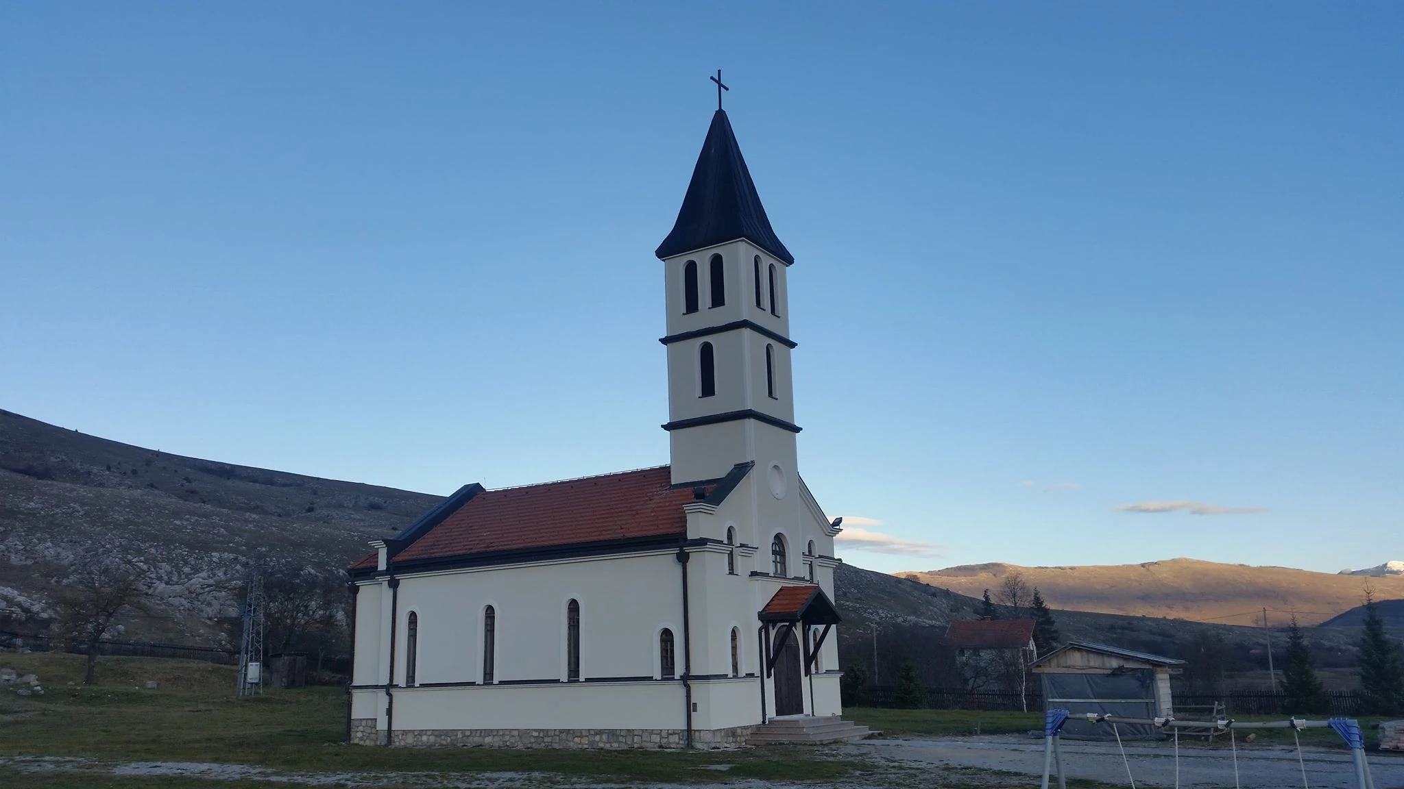 Dovršetak obnove župne crkve u Bosanskom Grahovu