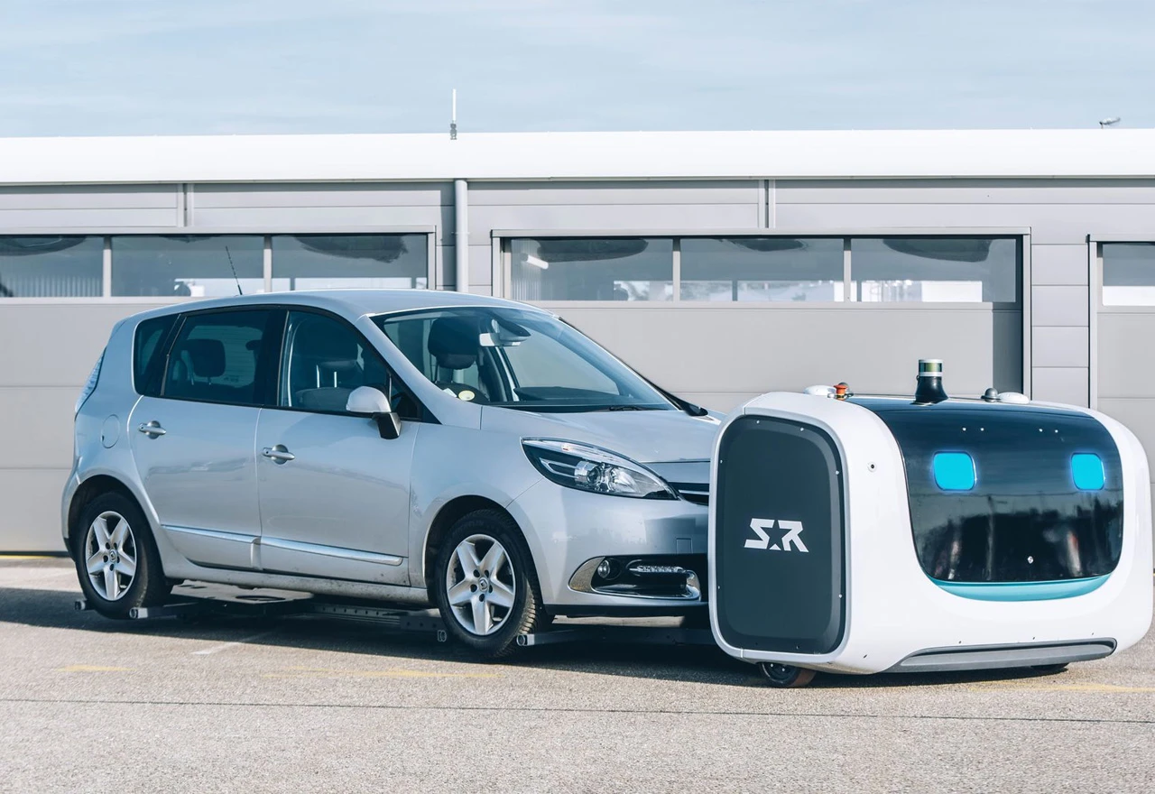 Stan: Robot koji će naći prazno mjesto i parkirati vaš automobil