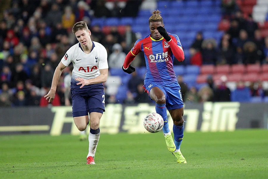 Crystal Palace izbacio Tottenham, Chelsea lako protiv Sheffielda