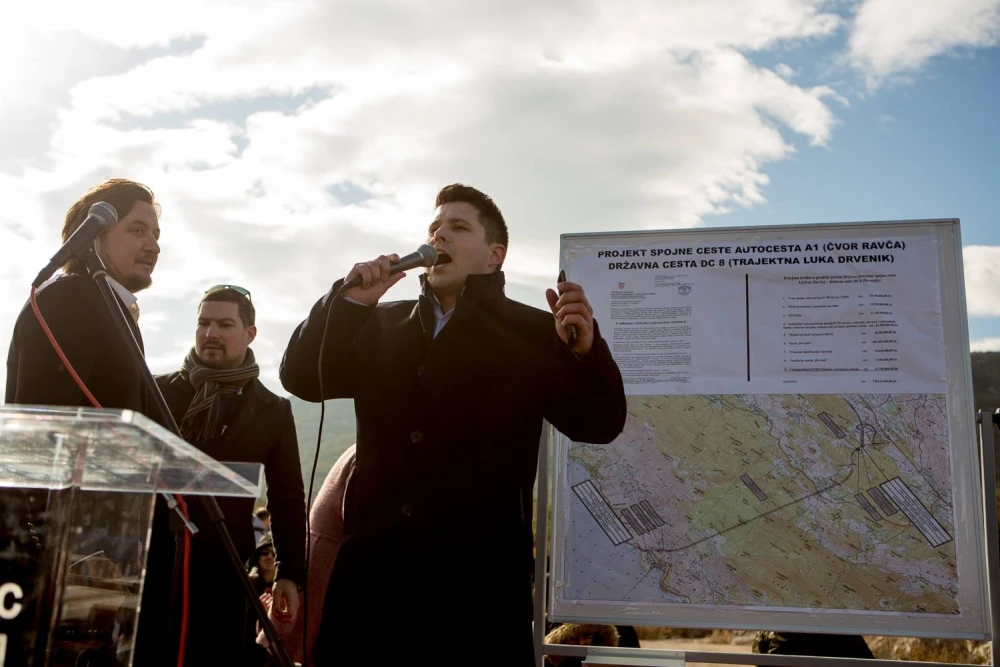 Pranić: Samo u Francuskoj i Vrgorcu se blokira autocesta, dosta se nas zaje......!