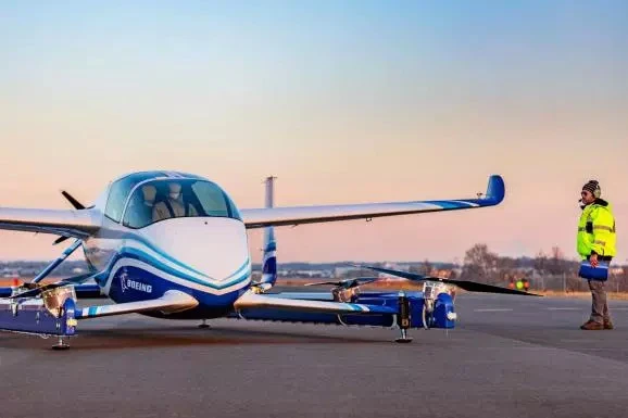 Boeing tesitrao leteći automobil
