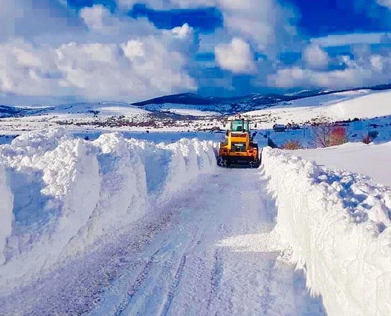 Elementarna nepogoda u Glamoču, sela i dalje  odsječena