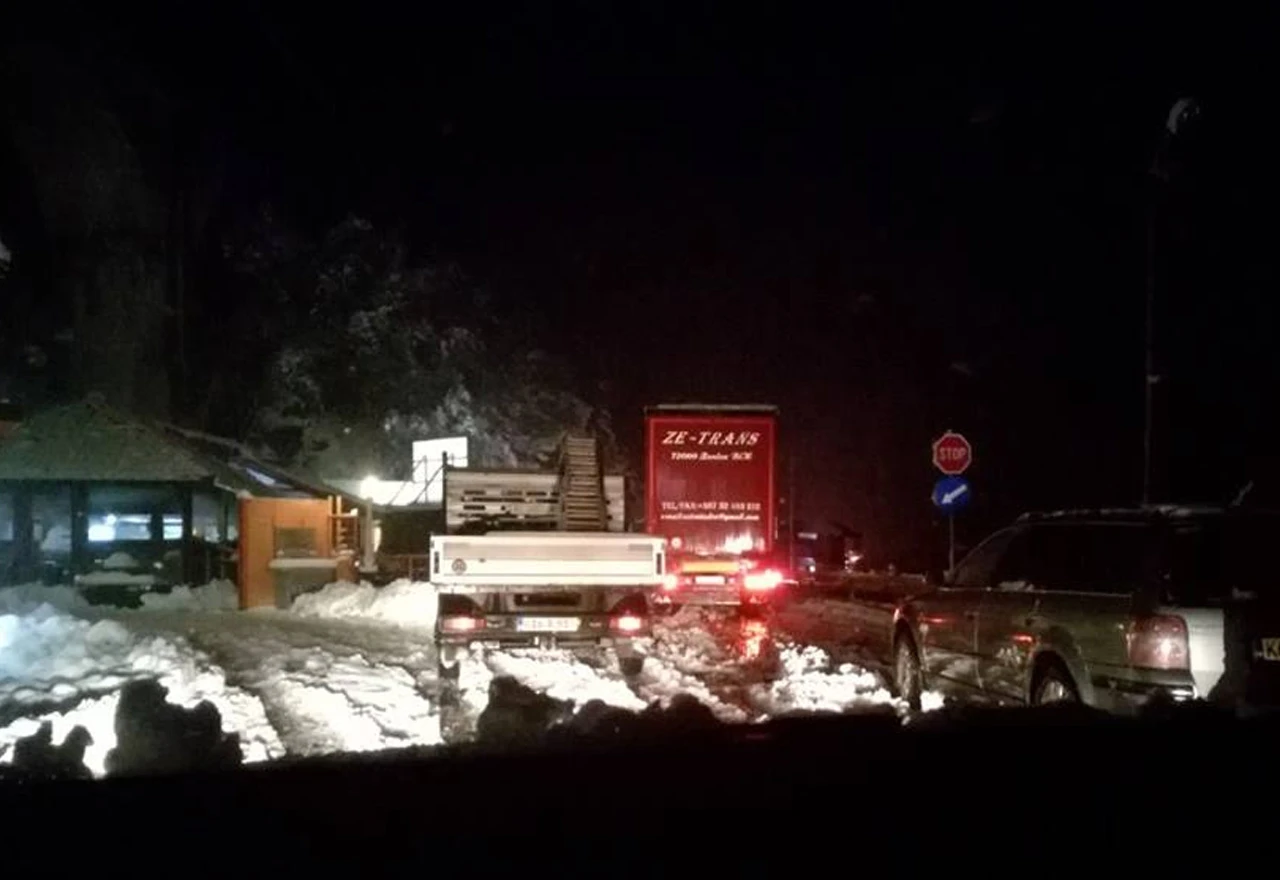Video s mjesta kolapsa: Ovo čisti neko moćno poduzeće