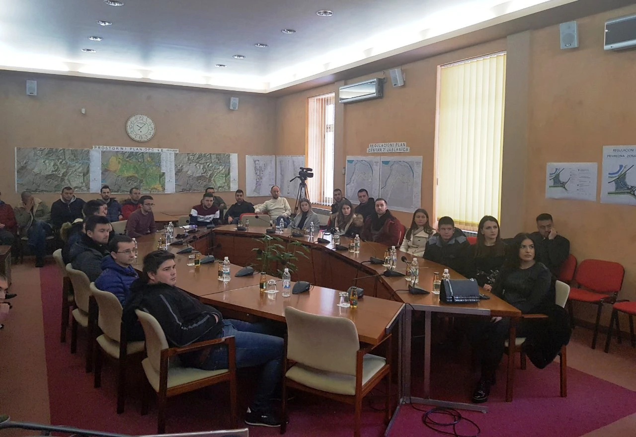 Mladi Jablaničani obučeni za suvremeno poslovanje