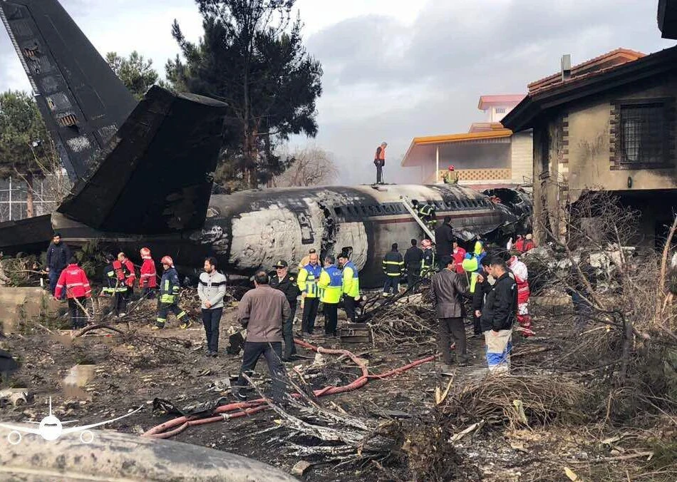 Teretni zrakoplov s devet ljudi srušio se u Iranu