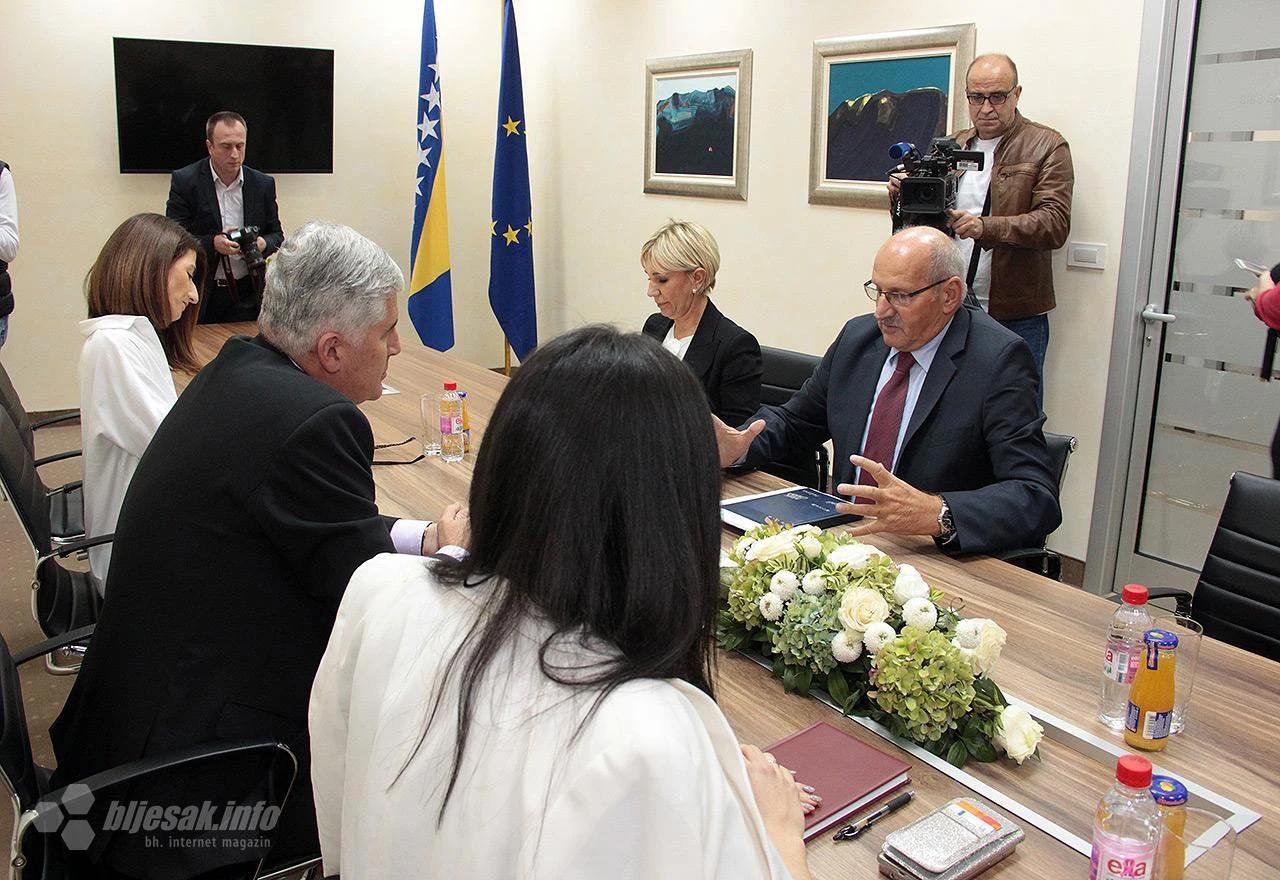 I ministri osudili Del Vechija: Sankcije čekaju veleposlanika?