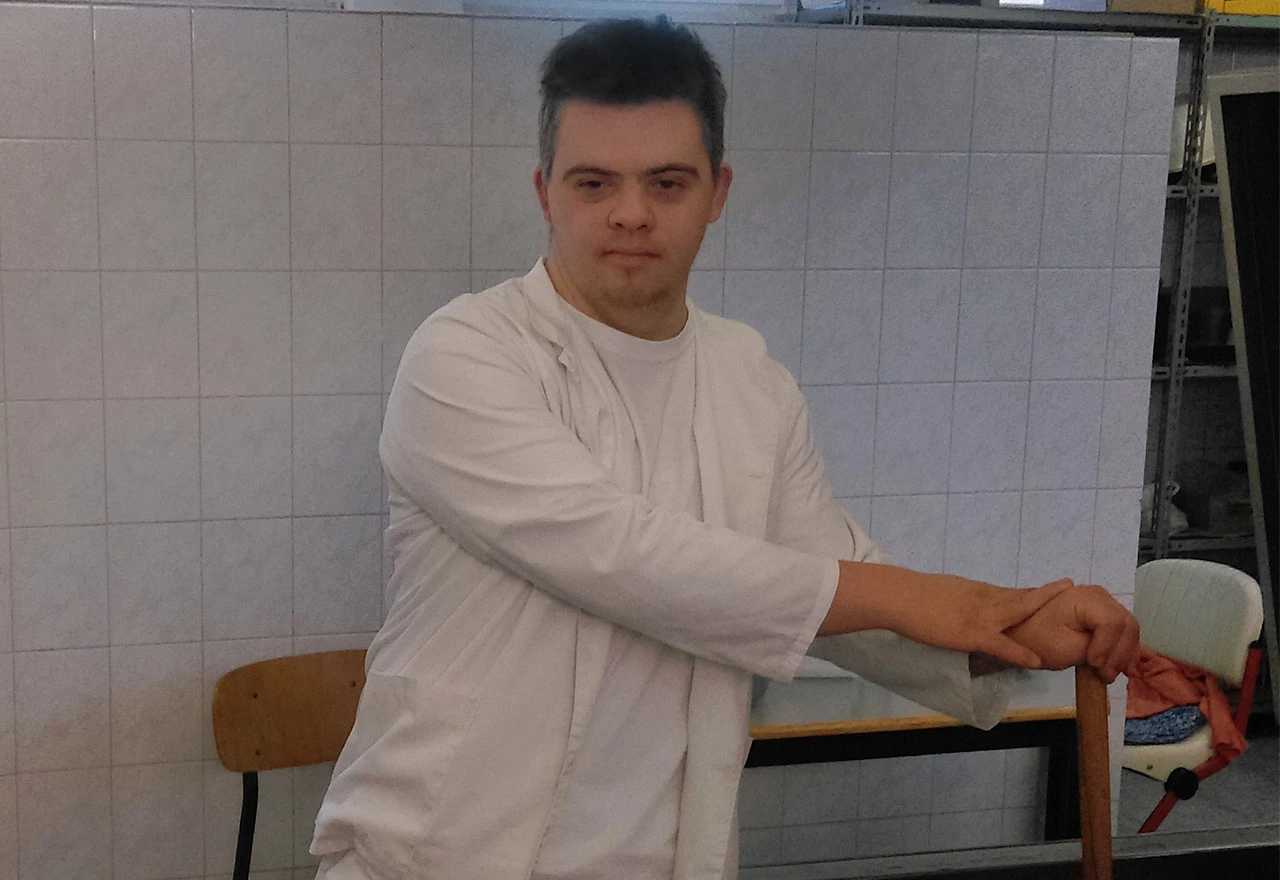 Ništa nije prepreka: Petar Krešimir radi u vrtiću u koji je nekada išao