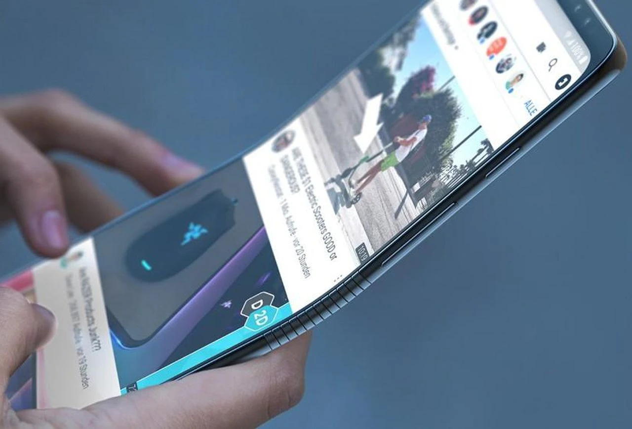 Samsungov savitljivi Galaxy F imat će tri kamere