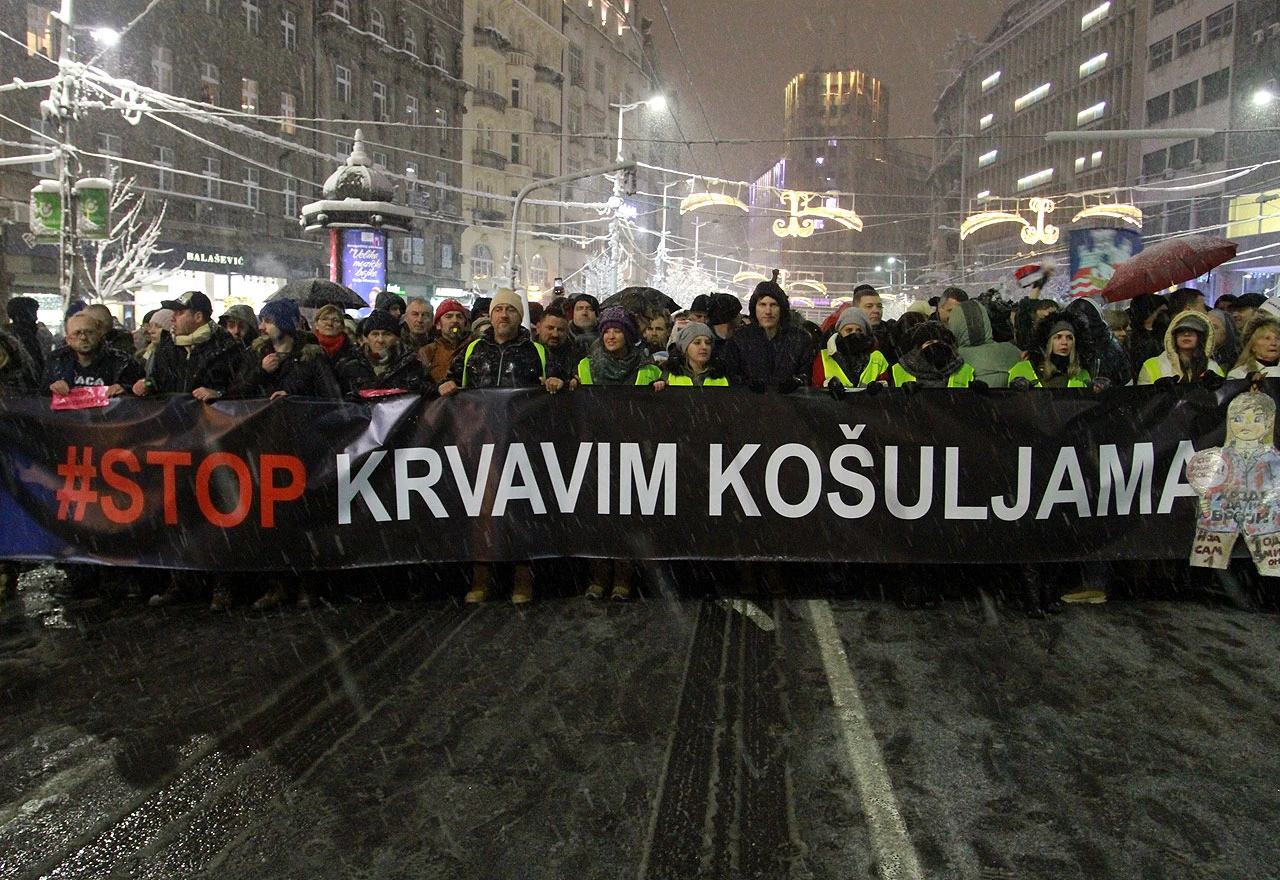 Srbiju čekaju izvanredni izbori