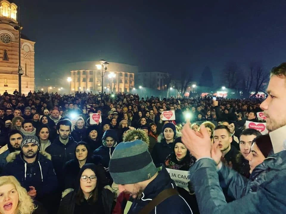Draško Stanivuković pušten da se brani sa slobode pa najavio tužbe protiv policije