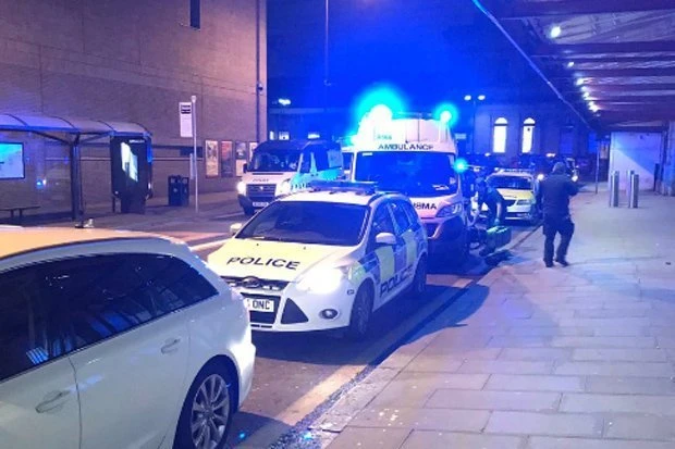 Tri osobe ozlijeđene u napadu nožem u Manchesteru