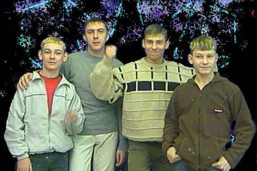Godine idu, slava ne prolazi: Novogodišnji hit ruskog boybanda