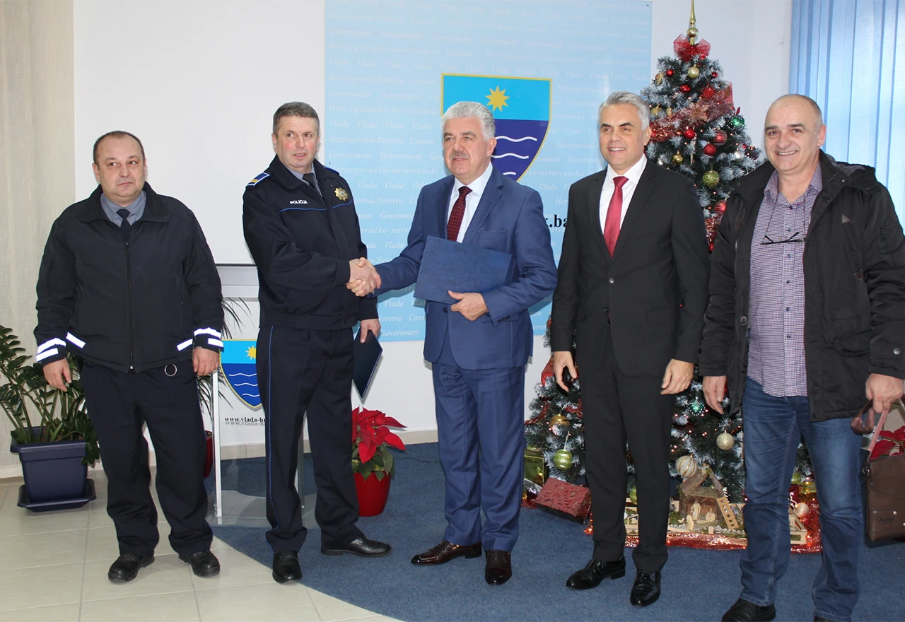 Potpisan kolektivni ugovor između Vlade HNŽ i Sindikata policije