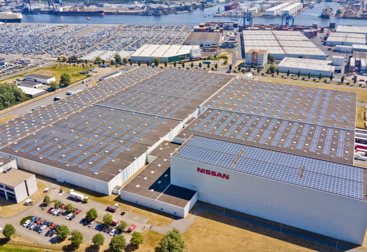 Nissan je pustio u pogon najveći solarni krov u Nizozemsku