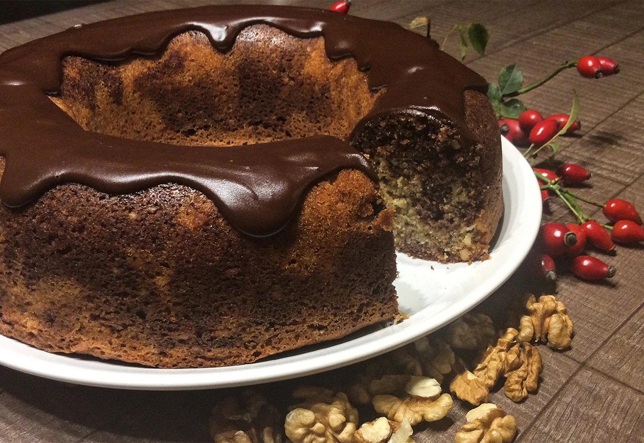 Svečan i jednostavan: Recept za božićni kuglof