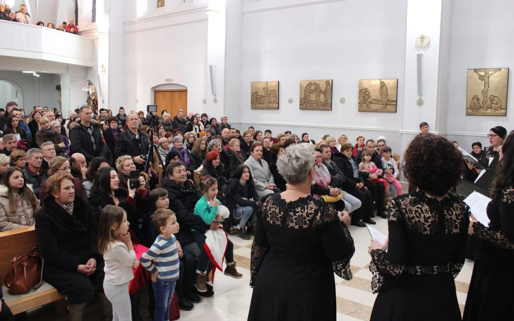 Ministrica obrane BiH na svečanom koncertu u Vitezu