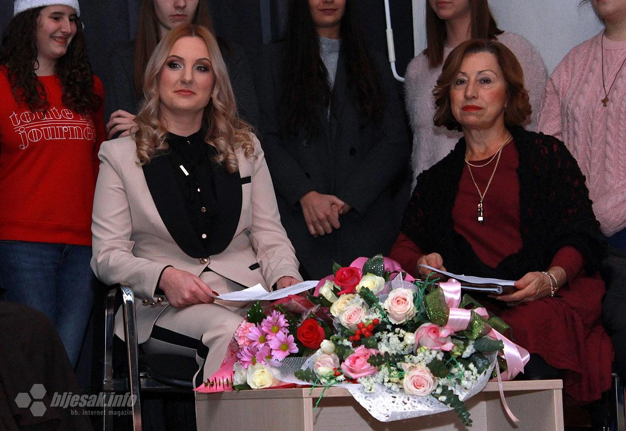 Marijana Jurilj za Bljesak: Svakim novim tekstom moja se duša iznova obnavlja