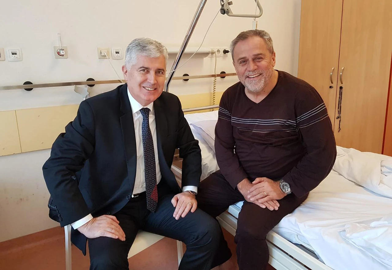 Čović posjetio Bandića u bolnici