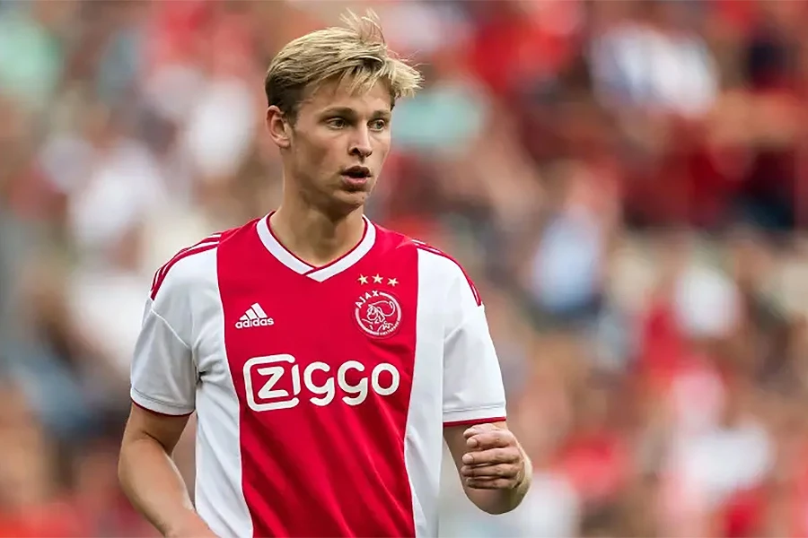 De Jong seli u PSG za 75 milijuna eura